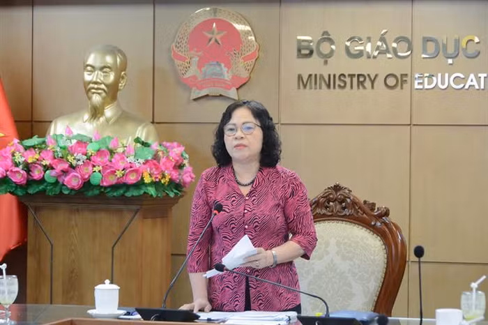 Thứ trưởng Ngô Thị Minh phát biểu tại Hội thảo. Ảnh: Bộ Giáo dục và Đào tạo Thứ trưởng Ngô Thị Minh phát biểu tại Hội thảo. Ảnh: Bộ Giáo dục và Đào tạo