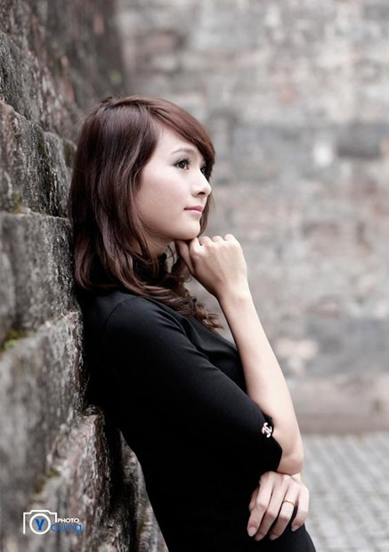 Bấm xem ảnh: Phạm Ngọc Quỳnh, Lào Cai, ĐH Kinh doanh và Công nghệ Hà Nội (02)