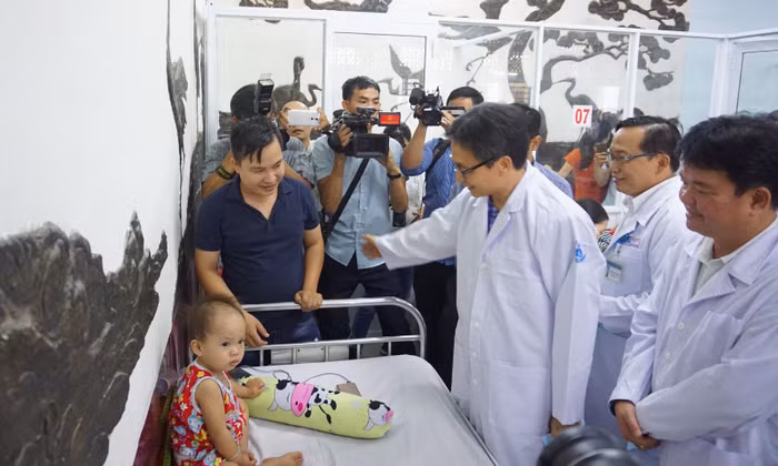 Tỷ lệ người dân hài lòng với ngành y ngày càng tăng cao ảnh 1