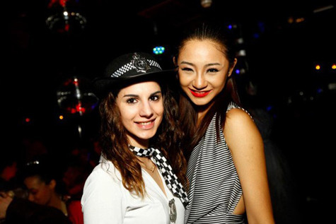 Chiếc mũi to, mất cân đối với gương mặt của Trà My.