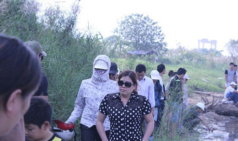 Một người phụ nữ tự xưng mình là "nhà ngoại cảm" Mai Minh.