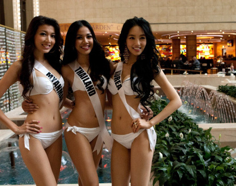 3 đại diện của Châu Á, Miama, Thái Lan và Hàn Quốc 3 đại diện của Châu Á, Miama, Thái Lan và Hàn Quốc