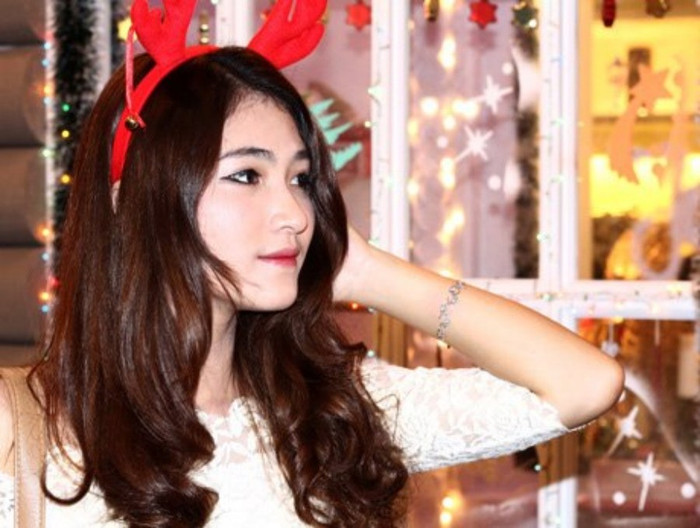 >> NHAN SẮC YÊU KIỀU CỦA CÁC NỮ DOANH NHÂN TƯƠNG LAI >> Hotgirl Thảo My "đốt cháy mùa đông" đón Noel >> HOTGIRL KHẢ NGÂN, BẢO TRÂN KHIẾN SAO HÀN PHẢI GHEN TỊ >> Ngôi sao Missteen Thảo My khiến cộng đồng mạng "nổi sóng" >> MISS CUXI VIỆT HUÊ KHOE DÁNG XINH >> Hotgirl Linh Hàn gợi cảm đón mùa đông về >> Nữ sinh Học viện Hành chính hóa thân thành thôn nữ xinh đẹp >> HOA KHÔI SINH VIÊN YÊU KIỀU BÊN "NGỰA SẮT" >> Vẻ đẹp căng tràn của Hoa khôi Missteen Diễm Trang >>Những mỹ nhân từng học tại trường "nhà giàu" RMIT