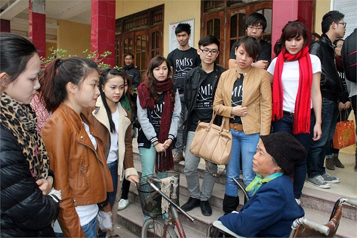>> Ngôi sao Missteen Thảo My khiến cộng đồng mạng "nổi sóng" >> MISS CUXI VIỆT HUÊ KHOE DÁNG XINH >> Hotgirl Linh Hàn gợi cảm đón mùa đông về >> Nữ sinh Học viện Hành chính hóa thân thành thôn nữ xinh đẹp >> HOA KHÔI SINH VIÊN YÊU KIỀU BÊN "NGỰA SẮT" >> Vẻ đẹp căng tràn của Hoa khôi Missteen Diễm Trang >>Những mỹ nhân từng học tại trường "nhà giàu" RMIT >>Miss ĐH Sư phạm Hà Nội diện áo dài cực xinh >> Phát sốt vì 4 nữ giáo viên xinh đẹp >>Midu, Hà Min, Linh Hàn đọ dáng "nóng bỏng" >> Ngôi sao Missteen Thảo My khiến cộng đồng mạng "nổi sóng" >> MISS CUXI VIỆT HUÊ KHOE DÁNG XINH >> Hotgirl Linh Hàn gợi cảm đón mùa đông về >> Nữ sinh Học viện Hành chính hóa thân thành thôn nữ xinh đẹp >> HOA KHÔI SINH VIÊN YÊU KIỀU BÊN "NGỰA SẮT" >> Vẻ đẹp căng tràn của Hoa khôi Missteen Diễm Trang >>Những mỹ nhân từng học tại trường "nhà giàu" RMIT >>Miss ĐH Sư phạm Hà Nội diện áo dài cực xinh >> Phát sốt vì 4 nữ giáo viên xinh đẹp >>Midu, Hà Min, Linh Hàn đọ dáng "nóng bỏng"