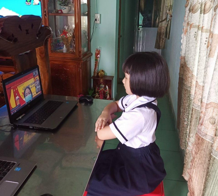 Thường trực Hội đồng nhân tỉnh Đồng Nai đã có văn bản gửi Ủy ban nhân dân tỉnh thống nhất không thu học phí, cấp bù học phí học kỳ I năm học 2021 - 2022.. Ảnh minh họa: Hữu Đức Thường trực Hội đồng nhân tỉnh Đồng Nai đã có văn bản gửi Ủy ban nhân dân tỉnh thống nhất không thu học phí, cấp bù học phí học kỳ I năm học 2021 - 2022.. Ảnh minh họa: Hữu Đức