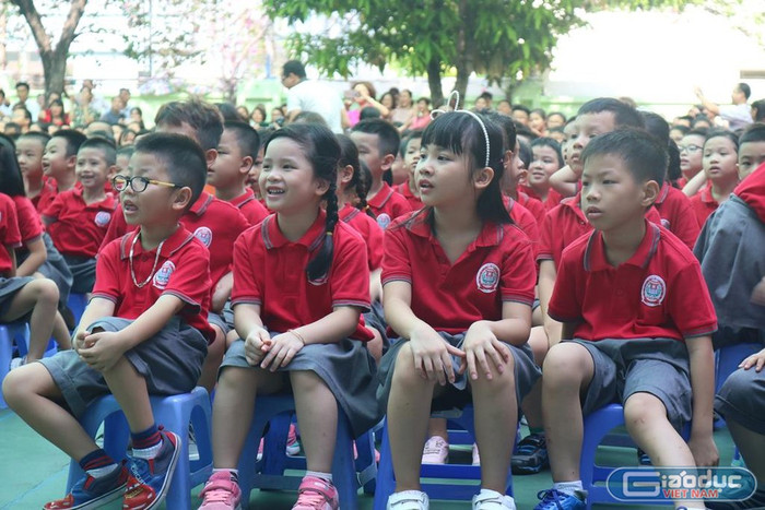 Đẩy mạnh xã hội hóa, xây dựng cơ chế, chính sách mở để khuyến khích các cá nhân, doanh nghiệp và toàn xã hội tham gia đầu tư phát triển giáo dục và đào tạo, Ảnh minh họa: Đỗ Thơm Đẩy mạnh xã hội hóa, xây dựng cơ chế, chính sách mở để khuyến khích các cá nhân, doanh nghiệp và toàn xã hội tham gia đầu tư phát triển giáo dục và đào tạo, Ảnh minh họa: Đỗ Thơm