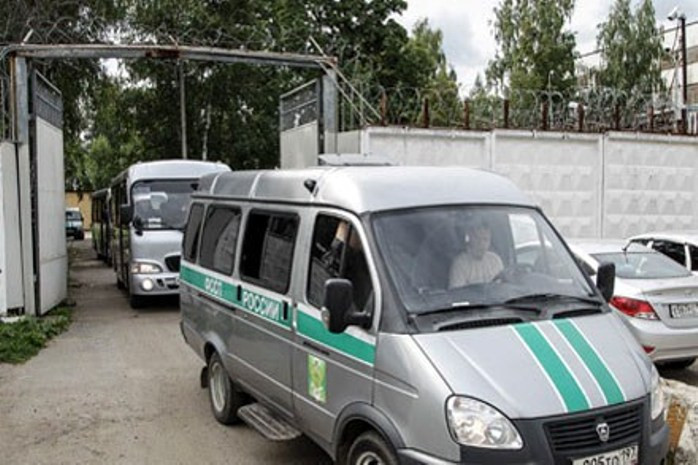 Cổng trại Sông Hồng - nơi tạm giữ lao động Việt Nam. Ảnh: Báonga Cổng trại Sông Hồng - nơi tạm giữ lao động Việt Nam. Ảnh: Báonga