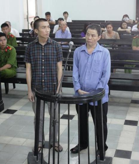 Các bị cáo tại phiên tòa Các bị cáo tại phiên tòa