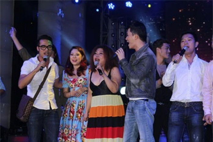 Siu Black trong đêm diễn đầu tiên ngày 11/8 Siu Black trong đêm diễn đầu tiên ngày 11/8