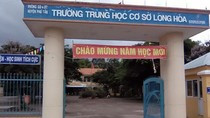 Ảnh trường Trung học cơ sở Long Hòa. Ảnh trường Trung học cơ sở Long Hòa.
