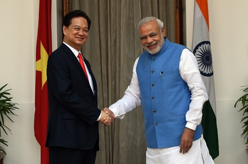Thủ tướng Nguyễn Tấn Dũng và Thủ tướng Narendra Modi. Ảnh: Tuoitrenews. Thủ tướng Nguyễn Tấn Dũng và Thủ tướng Narendra Modi. Ảnh: Tuoitrenews.