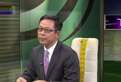 Đỗ Bình bình luận trên đài Phượng Hoàng, Hồng Kông. Đỗ Bình bình luận trên đài Phượng Hoàng, Hồng Kông.