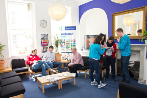 Hàng năm, Kaplan đón nhận hàng nghìn sinh viên quốc tế, đến từ khắp nơi trên thế giới. Các em được Kaplan đảm bảo tiêu chuẩn chất lượng cao ngay từ ngày đầu tiên nhập học. Hàng năm, Kaplan đón nhận hàng nghìn sinh viên quốc tế, đến từ khắp nơi trên thế giới. Các em được Kaplan đảm bảo tiêu chuẩn chất lượng cao ngay từ ngày đầu tiên nhập học.