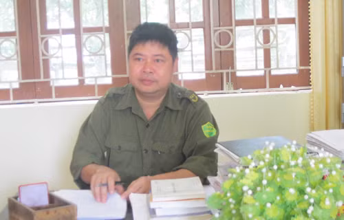 Theo ông Ly, khoảng 10 năm trở lại đây, xã có tới 9 vụ tự tử, đa số chọn thuốc diệt cỏ. Theo ông Ly, khoảng 10 năm trở lại đây, xã có tới 9 vụ tự tử, đa số chọn thuốc diệt cỏ.