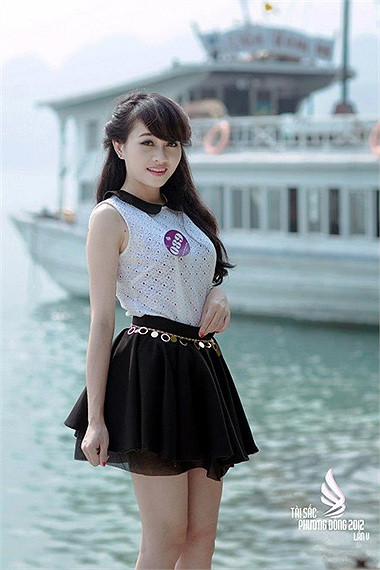 <<HOTGIRL HỌC V IỆN BÁO CHÍ ĐẸP RẠNG NGỜI TRONG SẮC THU <<NỮ SINH ĐH PHƯƠNG ĐÔNG THƯỚT THA ÁO DÀI <<NGẨN NGƠ TRƯỚC STYLE DỄ THƯƠNG CỦA HƯƠNG ZINNIE <<HOTGIRL THANH THỦY ƯỚC MƠ LÀM CÔ GIÁO <<NÉT HỒN NHIÊN TINH NGHỊCH CỦA NỮ DIỄN VIÊN NHÍ HÀ ANH