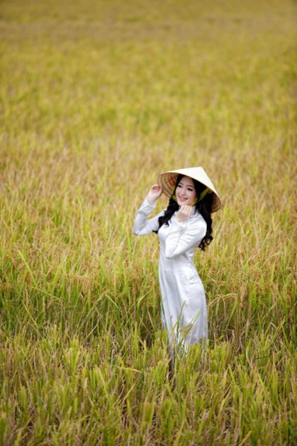 Phạm Thanh Tâm Những nữ sinh diện áo dài đẹp hơn cả Hoa hậu Mai Phương Thúy (P29) Những nữ sinh diện áo dài đẹp hơn cả Hoa hậu Mai Phương Thúy (P28) Chùm ảnh: Nữ sinh ĐH Phương Đông khoe sắc cùng biển xanh Chùm ảnh: Nữ sinh ĐH Phương Đông thướt tha áo dài Nữ sinh ĐH Kinh doanh công nghệ dịu dàng bên hoa Ban