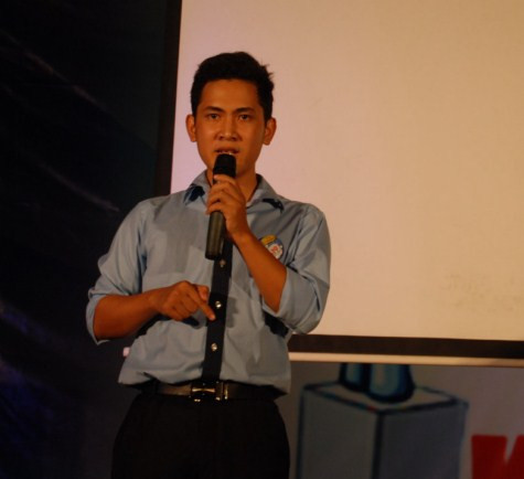 Trần Vương Cường với đề án mới mẻ, thiết thực, nhận được sự tín nhiệm thầy cô, bạn bè. Trần Vương Cường với đề án mới mẻ, thiết thực, nhận được sự tín nhiệm thầy cô, bạn bè.