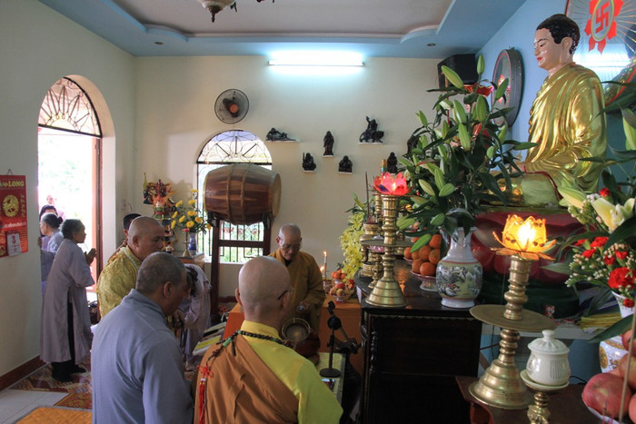 Lễ cầu an diễn ra trang nghiêm... Lễ cầu an diễn ra trang nghiêm...