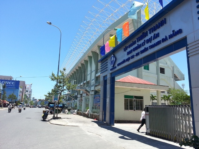 Dự án Khu phức hợp thương mại dịch vụ cao cấp cao tầng tại khu vực Sân vận động Chi Lăng nằm trong khu đất "kim cương" của TP Đà Nẵng. Ảnh Thùy Linh Dự án Khu phức hợp thương mại dịch vụ cao cấp cao tầng tại khu vực Sân vận động Chi Lăng nằm trong khu đất "kim cương" của TP Đà Nẵng. Ảnh Thùy Linh