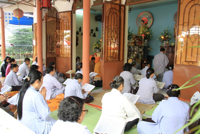 Được biết, ông Nguyễn Bá Thanh hiện đang được điều trị bệnh tại Mỹ. Trước đây ông Nguyễn Bá Thanh từng giữ chức Chủ tịch UBND TP Đà Nẵng, Bí thư Thành ủy Đà Nẵng. Ông Nguyễn Bá Thanh mới ra Hà Nội giữ chức Trưởng Ban Nội chính Trung ương cuối năm 2012 Được biết, ông Nguyễn Bá Thanh hiện đang được điều trị bệnh tại Mỹ. Trước đây ông Nguyễn Bá Thanh từng giữ chức Chủ tịch UBND TP Đà Nẵng, Bí thư Thành ủy Đà Nẵng. Ông Nguyễn Bá Thanh mới ra Hà Nội giữ chức Trưởng Ban Nội chính Trung ương cuối năm 2012