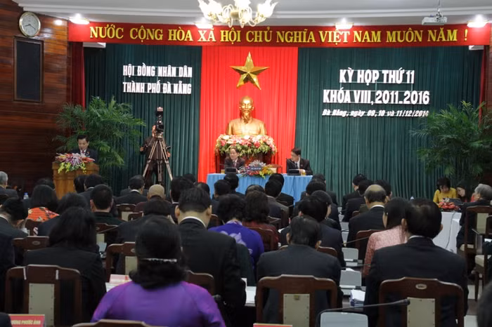 Kỳ họp thứ 11, HĐND TP Đà Nẵng khóa VIII khai mạc vào sáng 9/12. Ảnh Thùy Linh Kỳ họp thứ 11, HĐND TP Đà Nẵng khóa VIII khai mạc vào sáng 9/12. Ảnh Thùy Linh