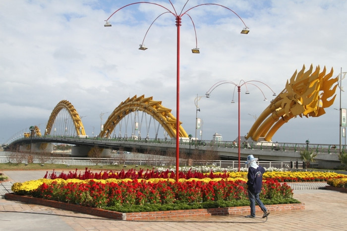 Mức thưởng Tết Nguyên đán ở Đà Nẵng cao nhất 300 triệu đồng/người. Ảnh Thùy Linh Mức thưởng Tết Nguyên đán ở Đà Nẵng cao nhất 300 triệu đồng/người. Ảnh Thùy Linh