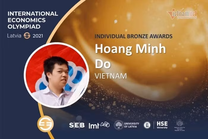 Đỗ Hoàng Minh – 1 trong 2 học sinh dành Huy chương Đồng tại IEO 2021.Ảnh: BCT