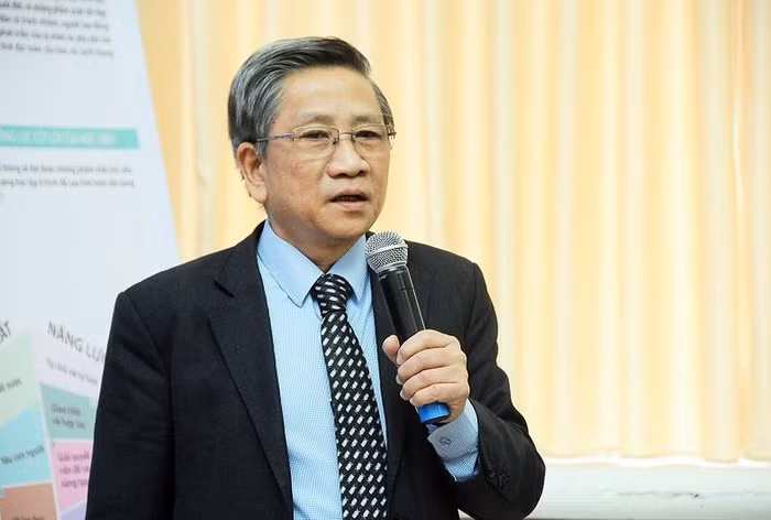 Giáo sư Nguyễn Minh Thuyết trên cương vị Tổng chủ biên chương trình giáo dục phổ thông tổng thể, ảnh: Xuân Trung. Giáo sư Nguyễn Minh Thuyết trên cương vị Tổng chủ biên chương trình giáo dục phổ thông tổng thể, ảnh: Xuân Trung.