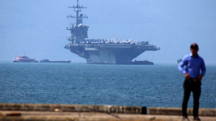 Tàu sân bay USS Carl Vinson tại cảng Đà Nẵng, ảnh minh họa: NBC News. Tàu sân bay USS Carl Vinson tại cảng Đà Nẵng, ảnh minh họa: NBC News.