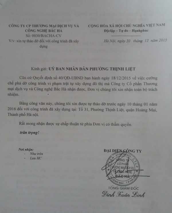 Công văn của Công ty Bắc Hà gửi UBND phường Thịnh Liệt xin được tự tháo dỡ. Ảnh Bảo Nam. Công văn của Công ty Bắc Hà gửi UBND phường Thịnh Liệt xin được tự tháo dỡ. Ảnh Bảo Nam.