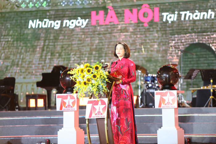 Bà Vũ Thị Hà - Phó Chủ tịch Ủy ban nhân dân thành phố Hà Nội phát biểu. Ảnh: N.L zalo_682646612262762.jpg