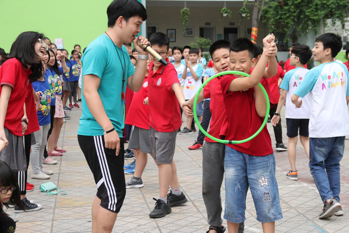 Các em học sinh lớp 5 tham gia trải nghiệm "Một ngày là học sinh lớp 6" tại trường. Ảnh: Đỗ Thơm Các em học sinh lớp 5 tham gia trải nghiệm "Một ngày là học sinh lớp 6" tại trường. Ảnh: Đỗ Thơm