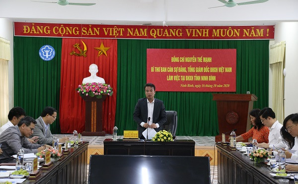 Quang cảnh buổi làm việc tại Ninh Bình.