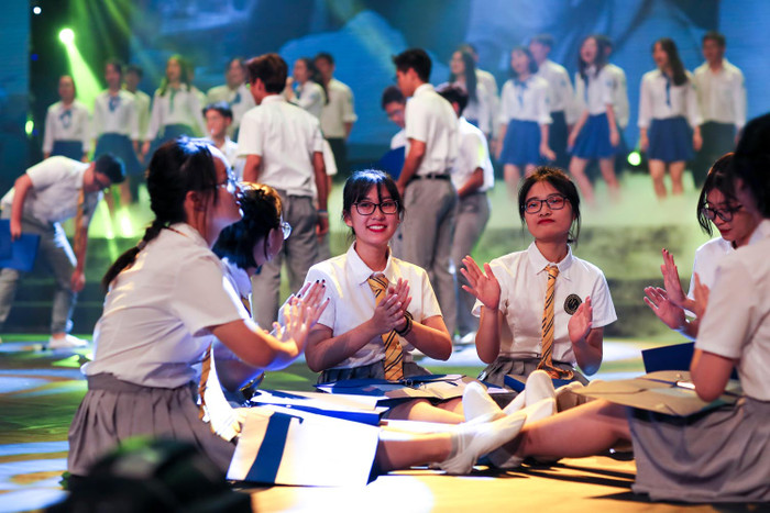 Học sinh Chuyên Ngoại ngữ hôm nay. Ảnh: Nhà trường cung cấp Học sinh Chuyên Ngoại ngữ hôm nay. Ảnh: Nhà trường cung cấp