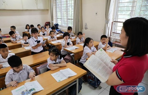 Nên sử dụng một chứng chỉ để tạo sự thống nhất chung và điều này tạo ra sự nhất quán và đồng bộ. Ảnh minh hoạ: giaoduc.net.vn gdvn-anh-giaoduc-8197.jpg