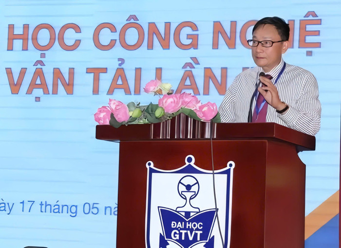 Phó giáo sư, Tiến sĩ Hoàng Hà nguyên Vụ trưởng Vụ Khoa học Công nghệ, Bộ Giao thông vận tải, hiện là giảng viên cao cấp tại Trường Đại học Giao thông vận tải. Ảnh: website nhà trường. 7db8750b8c632a3d7372.jpg