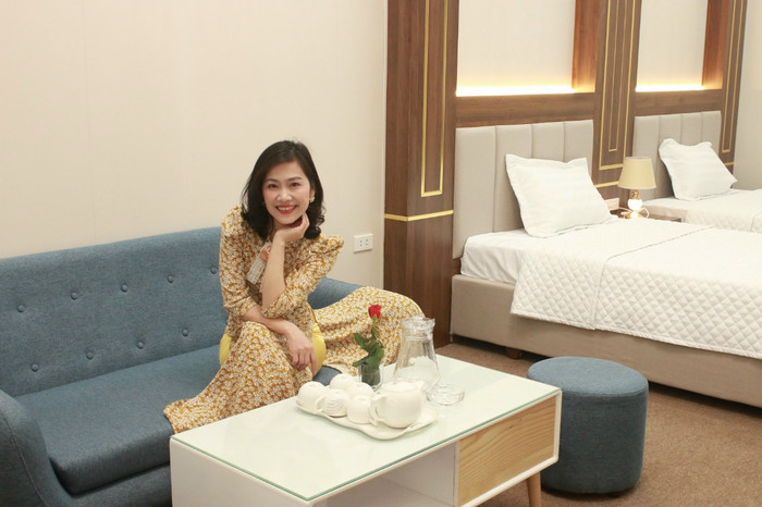 Tiến sĩ Nguyễn Hồng Vinh tại khách sạn tiêu chuẩn 3 sao của Trường Đại học Vinh. Ảnh: NVCC. c3f4051b30299377ca38.jpg
