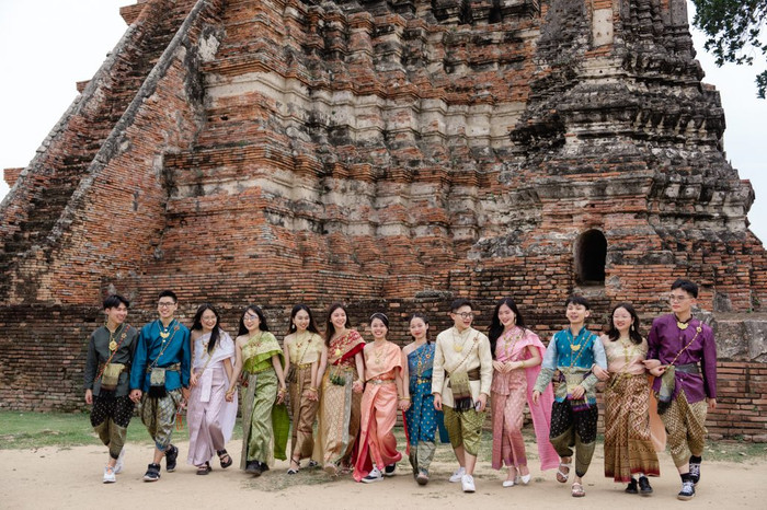 Sinh viên Trường Đại học Ngoại ngữ, Đại học Quốc gia Hà Nội tham gia chương trình Thailand – Vietnam Friendship 2023 do Đại sứ quán Hoàng gia Thái Lan tổ chức. Ảnh: website trường. sv nn qg hn.jpg