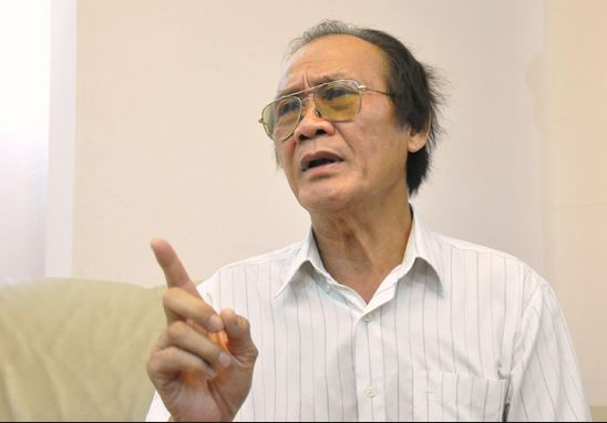 Tiến sĩ Trần Công Trục. Tiến sĩ Trần Công Trục.