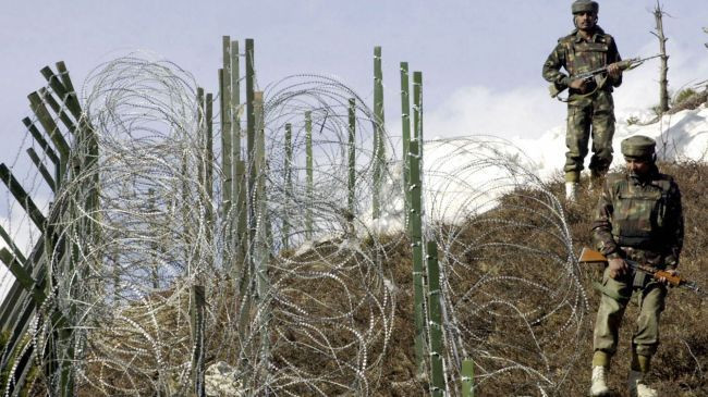 Đường ranh giới Ấn Độ - Pakistan tại Kashmir.
