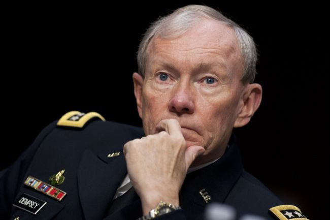 Tướng Martin Dempsey, Chủ tịch Hội đồng tham mưu trưởng liên quân Hoa Kỳ. Tướng Martin Dempsey, Chủ tịch Hội đồng tham mưu trưởng liên quân Hoa Kỳ.