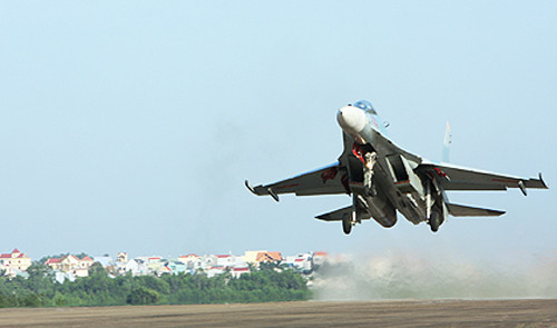 Su-30MK2 của Không quân Việt Nam (ảnh: Tuổi Trẻ).