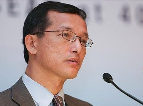 Học giả Singapore Simon Tay. Học giả Singapore Simon Tay.