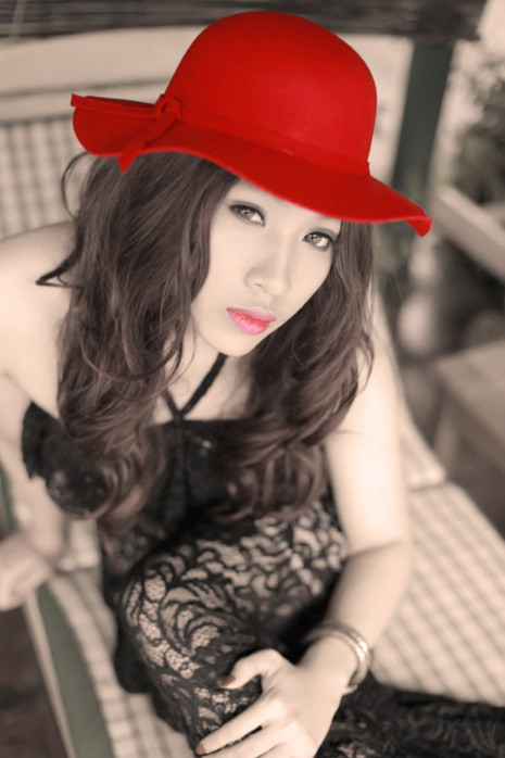 Hải Nguyên hứa hẹn sẽ là một cái tên bứt phá trong làng giải trí năm 2013.