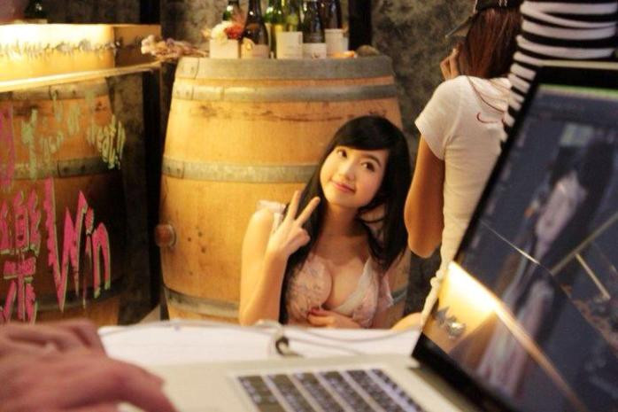 Tạo dáng xi teen trong bộ ảnh Tạo dáng xi teen trong bộ ảnh