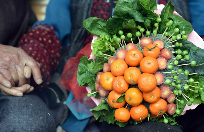 Món quà Valentine được làm bằng cả tấm lòng. Món quà Valentine được làm bằng cả tấm lòng.