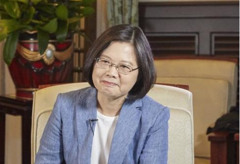 Tiến sĩ Thái Anh Văn trong buổi trả lời phỏng vấn The Wall Street Journal. Ảnh: WSJ. Tiến sĩ Thái Anh Văn trong buổi trả lời phỏng vấn The Wall Street Journal. Ảnh: WSJ.