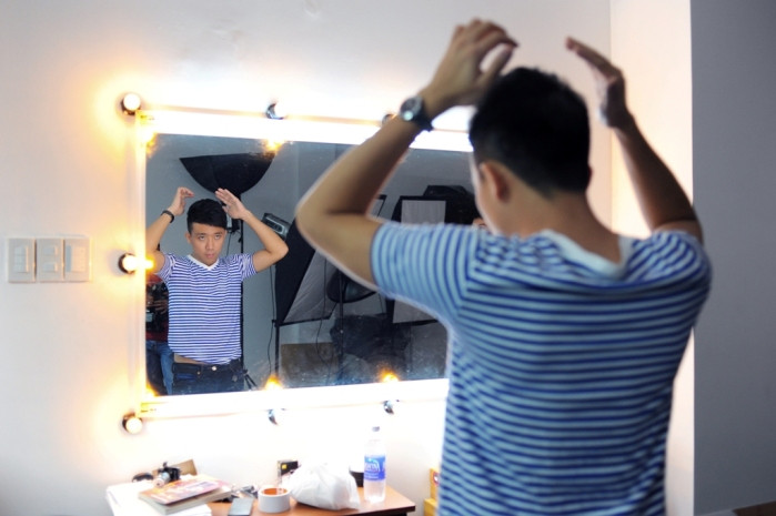 Nổi lên sau khi đăng quang Cặp đôi hoàn hảo 2011 cùng ca sĩ Đoan Trang, Trấn Thành đang trở thành một trong những nam nghệ sĩ “hot” nhất showbiz. Nổi lên sau khi đăng quang Cặp đôi hoàn hảo 2011 cùng ca sĩ Đoan Trang, Trấn Thành đang trở thành một trong những nam nghệ sĩ “hot” nhất showbiz.