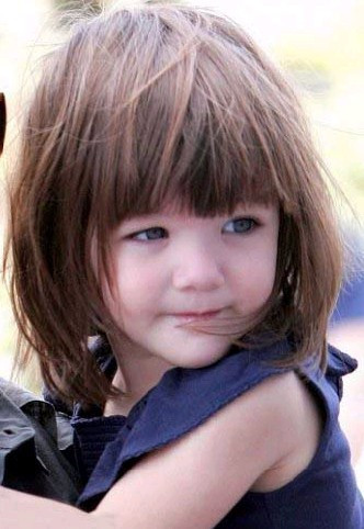 Làn da trắng hồng khiến cô bé luôn rạng rỡ Làn da trắng hồng khiến cô bé luôn rạng rỡ