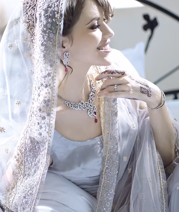 Nụ cười rạng rỡ trong ngày hạnh phúc Nụ cười rạng rỡ trong ngày hạnh phúc